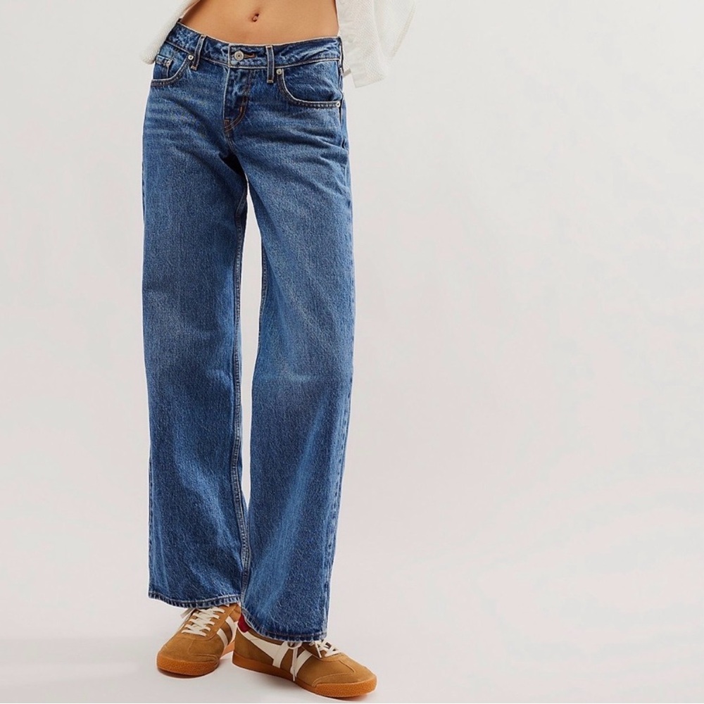Levi’s Low Loose Jean NWT 29 x 30
